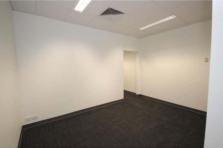 Unit 811/147 Pirie Street Adelaide SA 5000 - Image 4