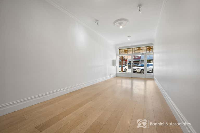 66 Ford Street Beechworth VIC 3747 - Image 2