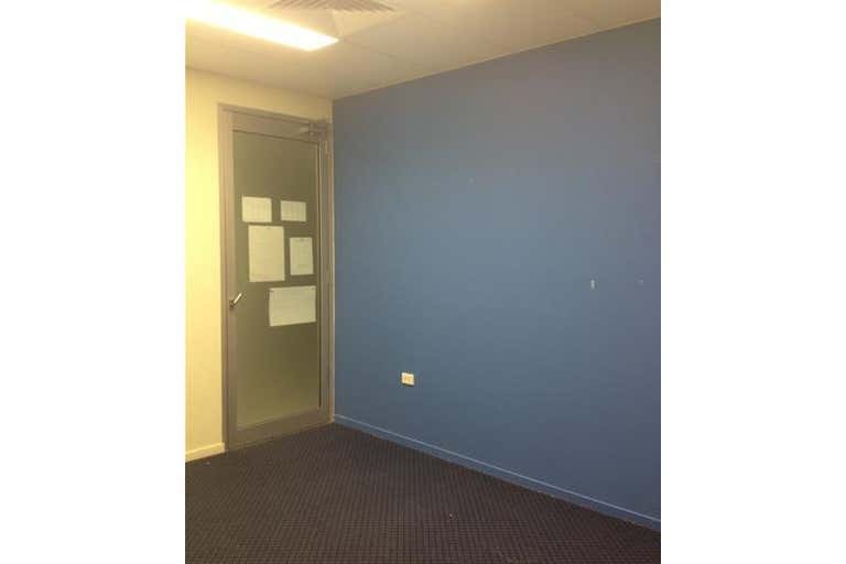 19/27 Evans Street Maroochydore QLD 4558 - Image 2