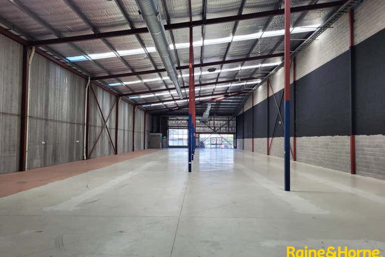 Unit 2, 1 Tindall Street Campbelltown NSW 2560 - Image 2