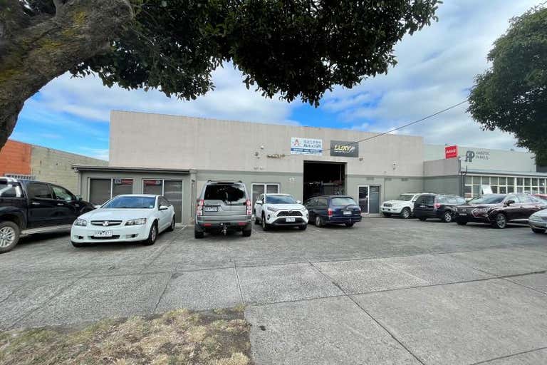 Leased Industrial & Warehouse Property at 17 Aristoc Road, Glen