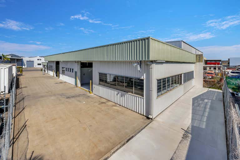 27 Hugh Ryan Drive Garbutt QLD 4814 - Image 2