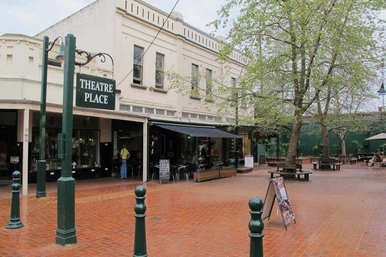 3 Theatre Place Canterbury VIC 3126 - Image 2