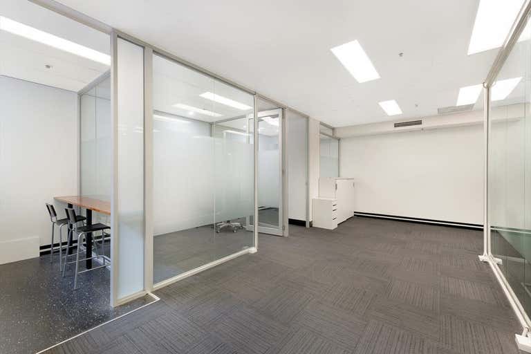 502/343 Little Collins Street Melbourne VIC 3000 - Image 3