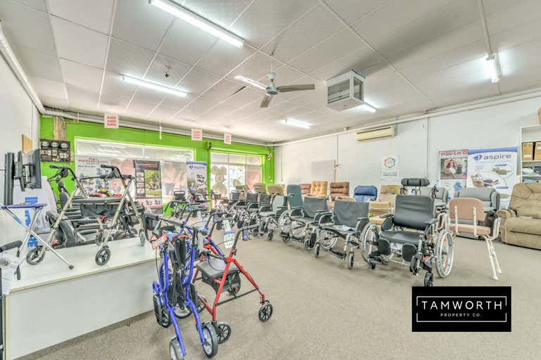 248 Peel Street Tamworth NSW 2340 - Image 2