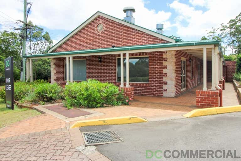11/2-4 Plaza Circle Highfields QLD 4352 - Image 1