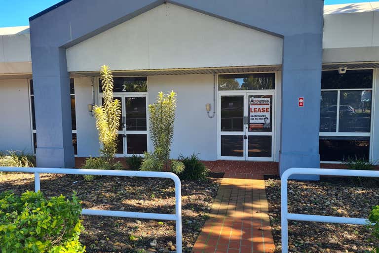 2 & 3, 32 Dixon Street Strathpine QLD 4500 - Image 1