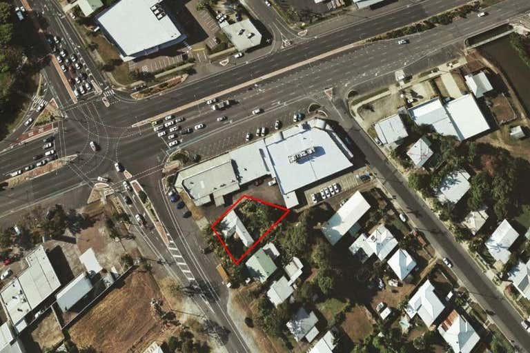 244 McCoombe Street Portsmith QLD 4870 - Image 1