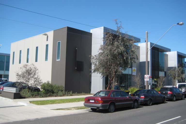 Unit 4, 484 Graham Street Port Melbourne VIC 3207 - Image 2