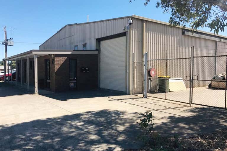 Unit 2, 6 Kitawah Street Lonsdale SA 5160 - Image 2