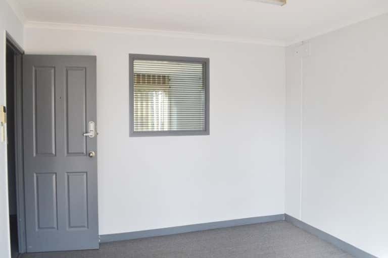 6/19 Tonga Place Parkwood QLD 4214 - Image 4