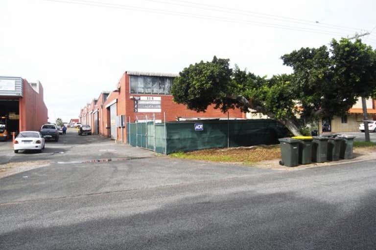 Unit 1, 114 Briggs Street Welshpool WA 6106 - Image 1