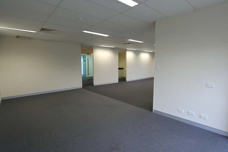 Suite 3.07, 4 Hyde Parade Campbelltown NSW 2560 - Image 4