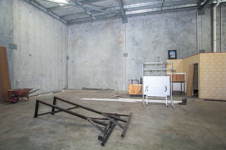 Unit 5, 10 Garino Rise Wangara WA 6065 - Image 3