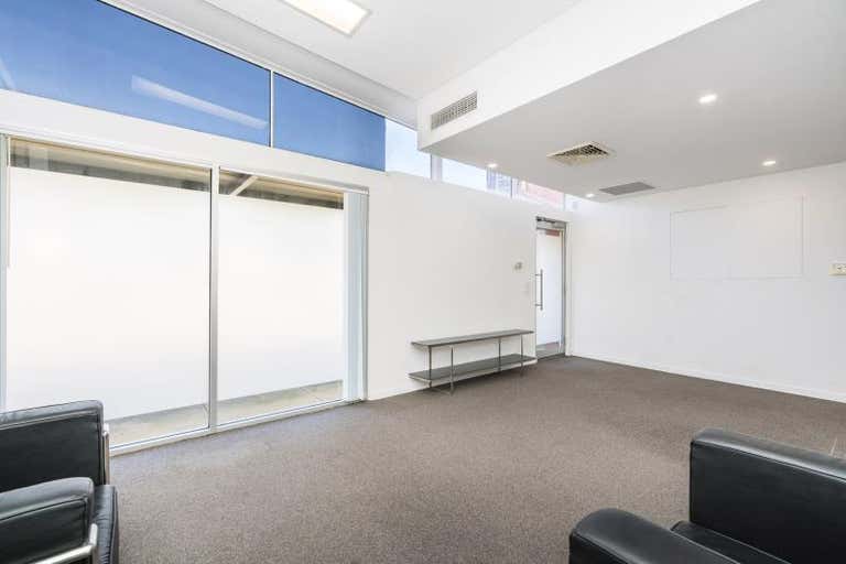 Ground Internal/Courtyard, 338 Walcott Street Coolbinia WA 6050 - Image 4