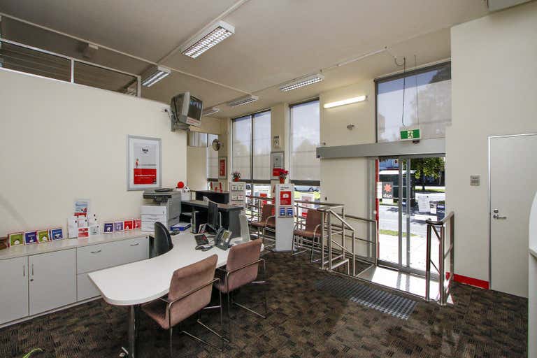 89 Johnson Street Maffra VIC 3860 - Image 3