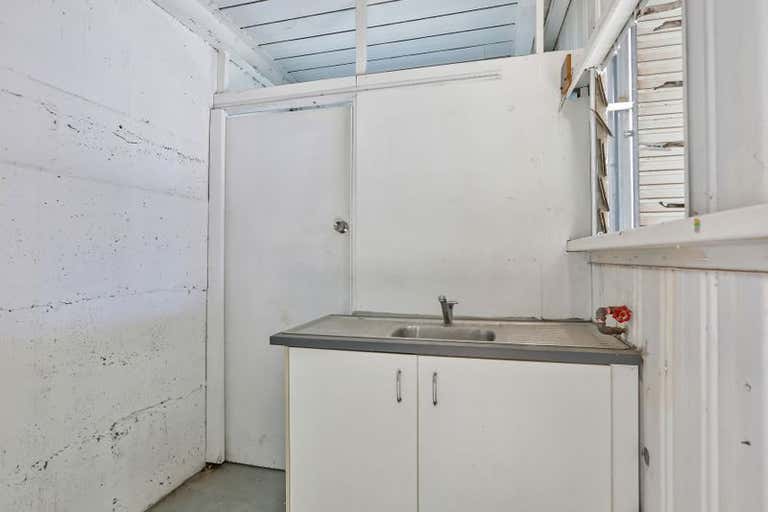 Unit 1, 17 Chrome Street Salisbury QLD 4107 - Image 2