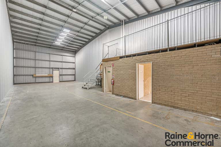 Unit 5E, 8-12 Acacia Avenue Port Macquarie NSW 2444 - Image 4