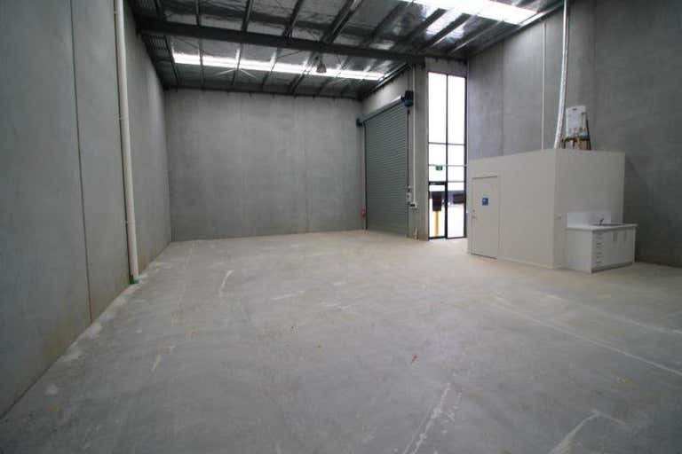 Warehouse 9, 23-25 Sharnet Circuit Pakenham VIC 3810 - Image 4