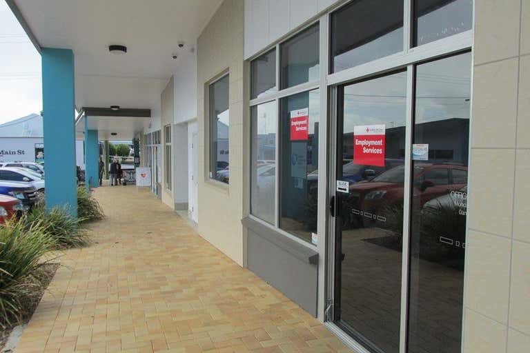 4/55 Main Street Pialba QLD 4655 - Image 2