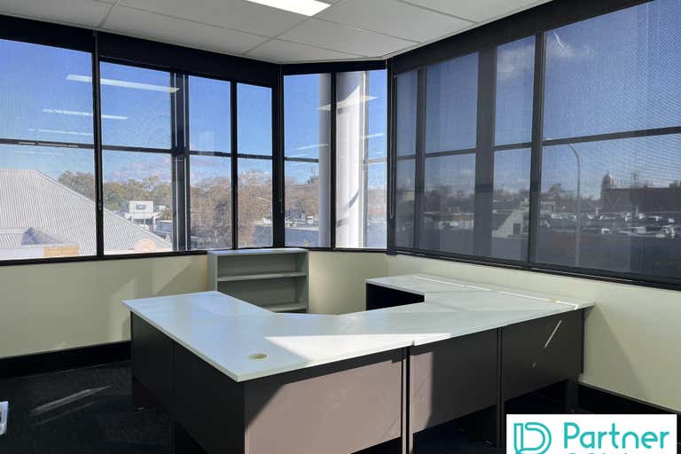 17 White Street Tamworth NSW 2340 - Image 4