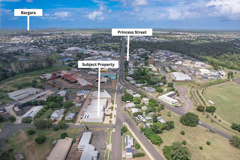 1/5 Scotland Street Bundaberg East QLD 4670 - Image 2