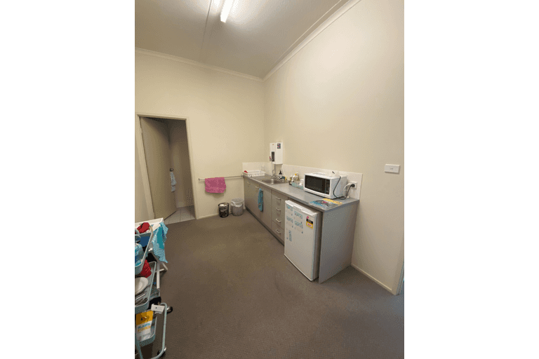 Suite 3, 55 Owen Street Huskisson NSW 2540 - Image 2