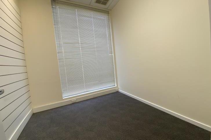 Unit  4, 6 Montford Crescent Lyneham ACT 2602 - Image 4