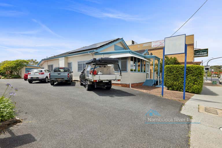 21 Cooper Street Macksville NSW 2447 - Image 1