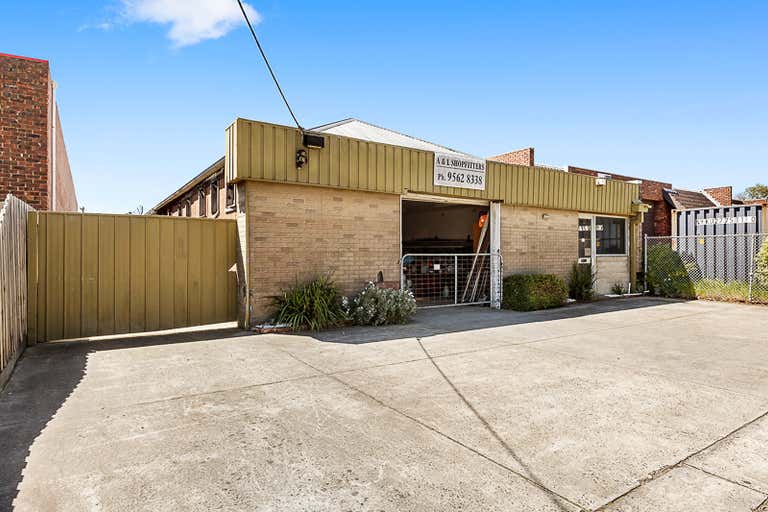 3 Murdock Street Clayton South VIC 3169 - Image 2