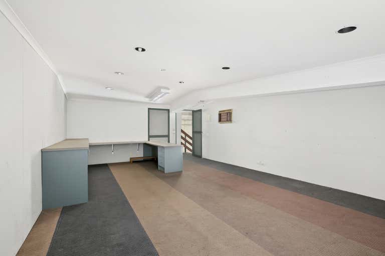 2/2 Kelly Court Bell Park VIC 3215 - Image 4