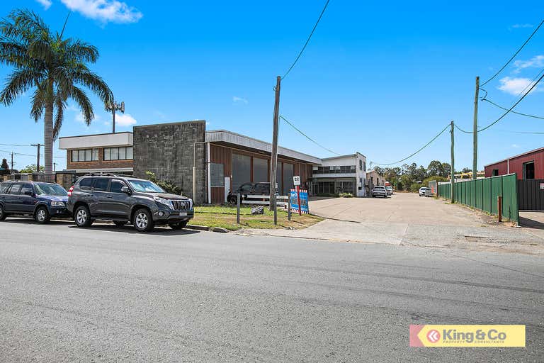 Huge Block with 2,350sqm Building Close to Beaudesert Road! - Image 2