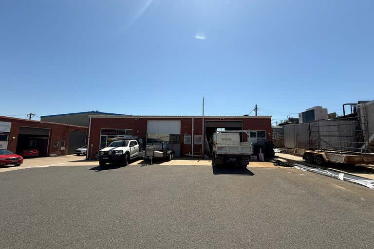 4/5 Isa Street Fyshwick ACT 2609 - Image 1