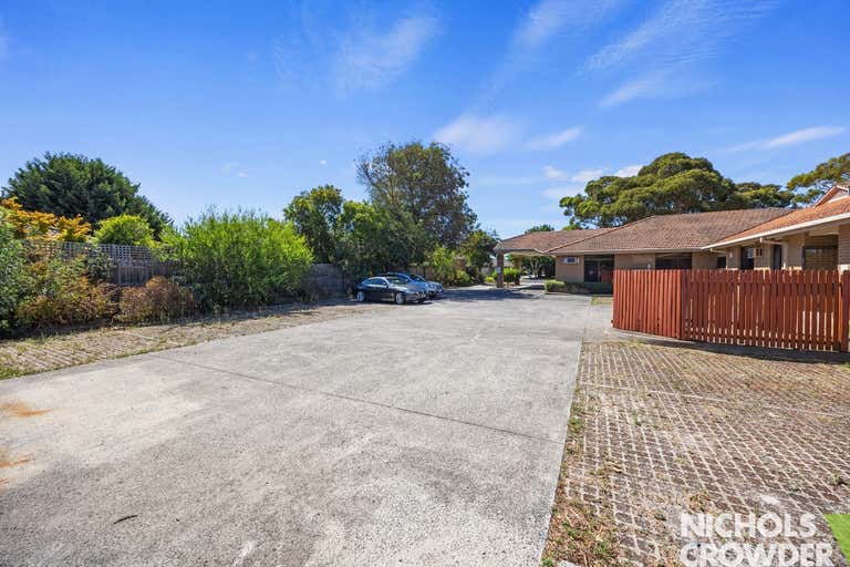 10 Brindisi Street Mentone VIC 3194 - Image 3