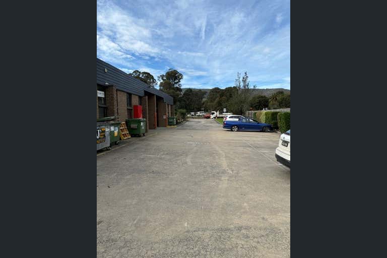 Unit 3, 95 Dorset Road Ferntree Gully VIC 3156 - Image 2