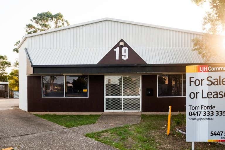 19 Commerce Court Noosaville QLD 4566 - Image 1