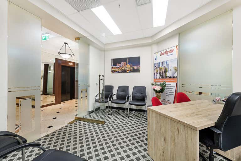 418/530 Little Collins Street Melbourne VIC 3000 - Image 2