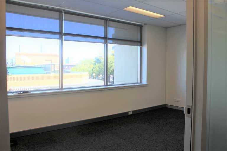 Suite 6/33 Macmahon Street Hurstville NSW 2220 - Image 4