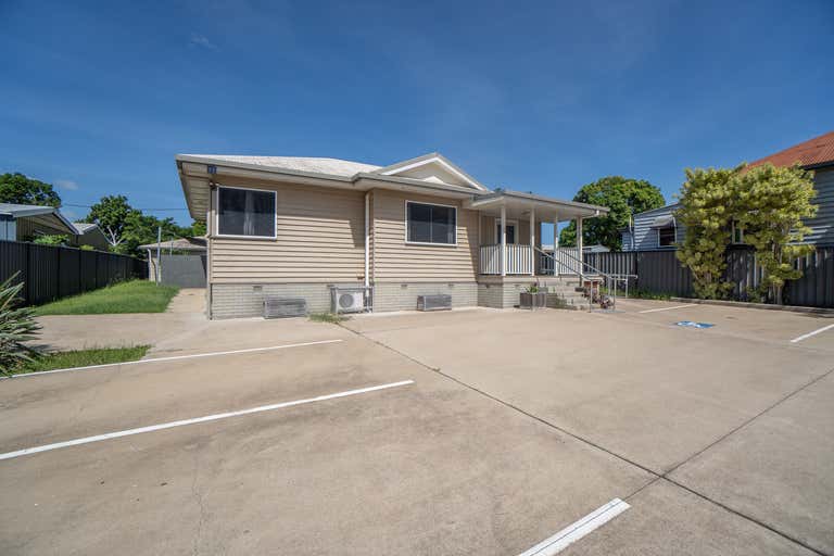 86 Targo Street Bundaberg South QLD 4670 - Image 2