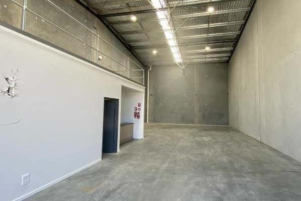 Unit 2, 3 Naples Place Wyong NSW 2259 - Image 4