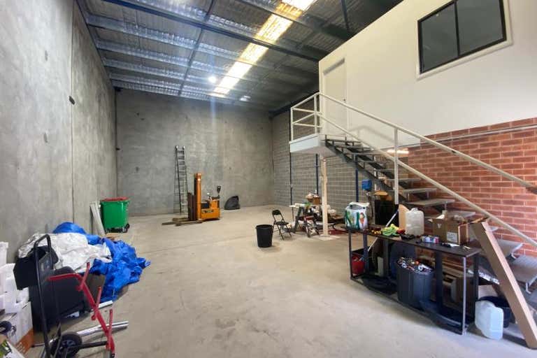 Unit 8, 8-10 Barry Road Chipping Norton NSW 2170 - Image 2