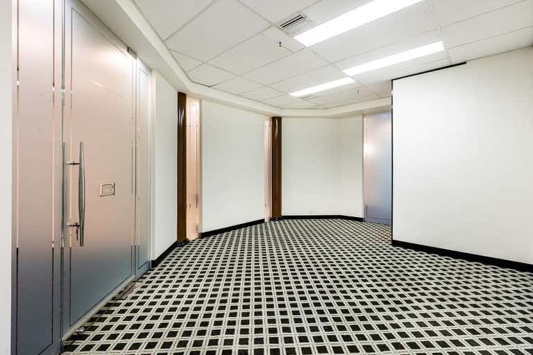 Suite 213, 1 Queens Road Melbourne VIC 3004 - Image 2