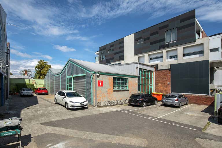 7/1 Bik Lane Fitzroy North VIC 3068 - Image 3