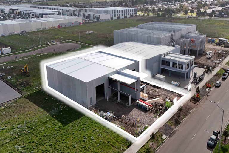 1 & 2, 32 Woodberry Way Epping VIC 3076 - Image 2