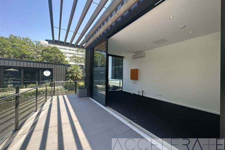 3/477 Boundary Street Spring Hill QLD 4000 - Image 3