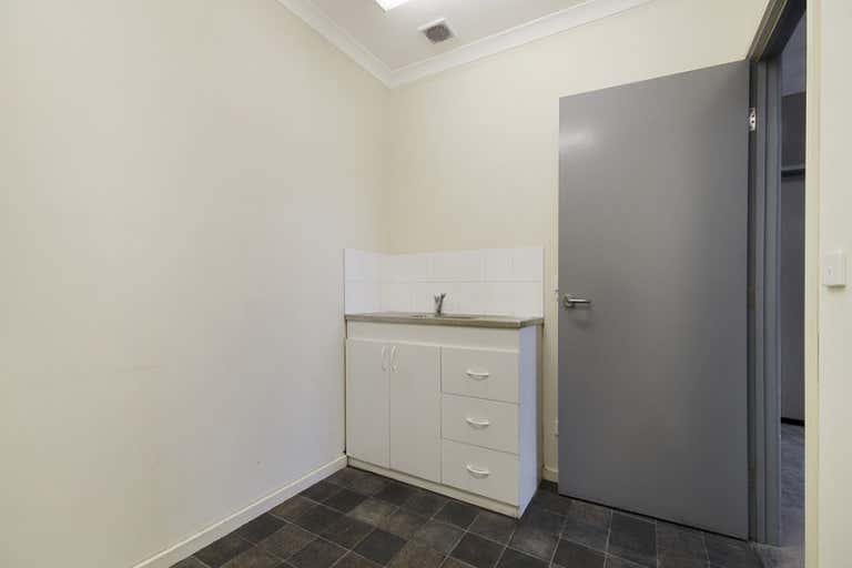 1/160 McClelland Avenue Lara VIC 3212 - Image 3