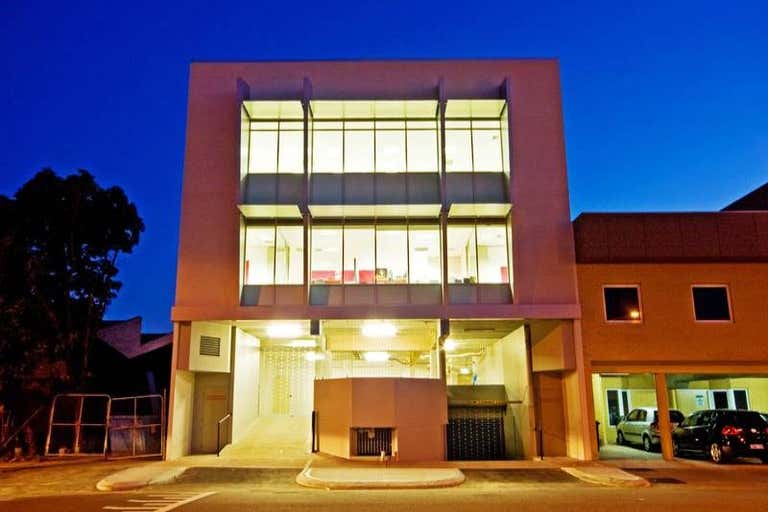 658 Unit 1, Level 2 - Newcastle Street Leederville WA 6007 - Image 4