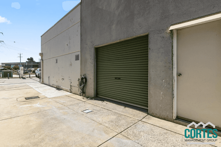 1/6 Geelong Ct Bibra Lake WA 6163 - Image 3