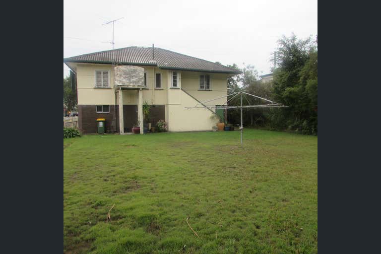 8 Stevens Street Southport QLD 4215 - Image 4