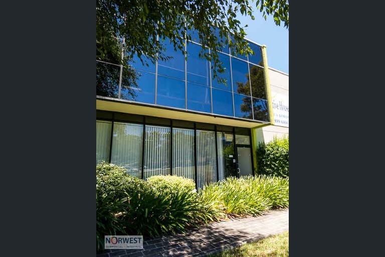 1A Leased, 5 Salisbury Rd Castle Hill NSW 2154 - Image 4